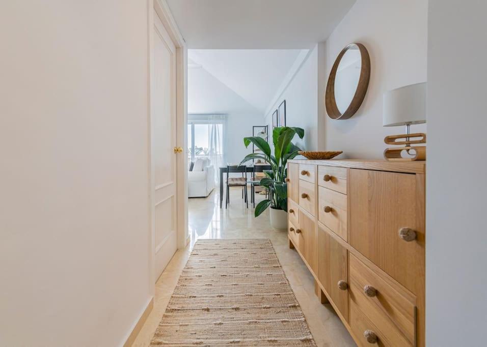 Apartament Atico Nuevo En Lujosa Urbanizacion Junto A Restaurantes Y Cafeterias